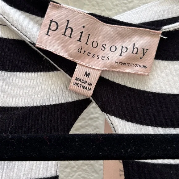 Philosophy | Black and White sardina Striped Maxi Dress - Picture 4 of 8